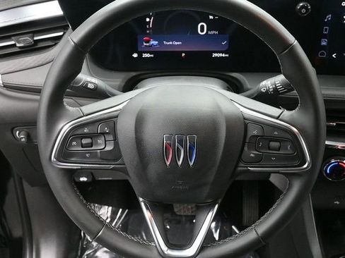 Used 2025 Buick Encore GX Preferred image 22
