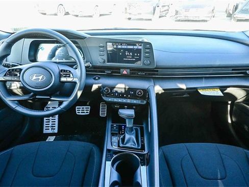 New 2026 Hyundai Elantra SEL Sport image 14