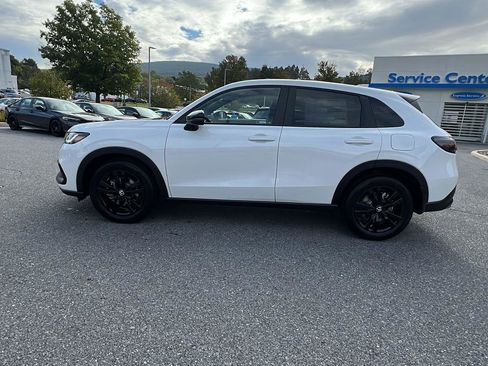 New 2026 Honda HR-V Sport image 7
