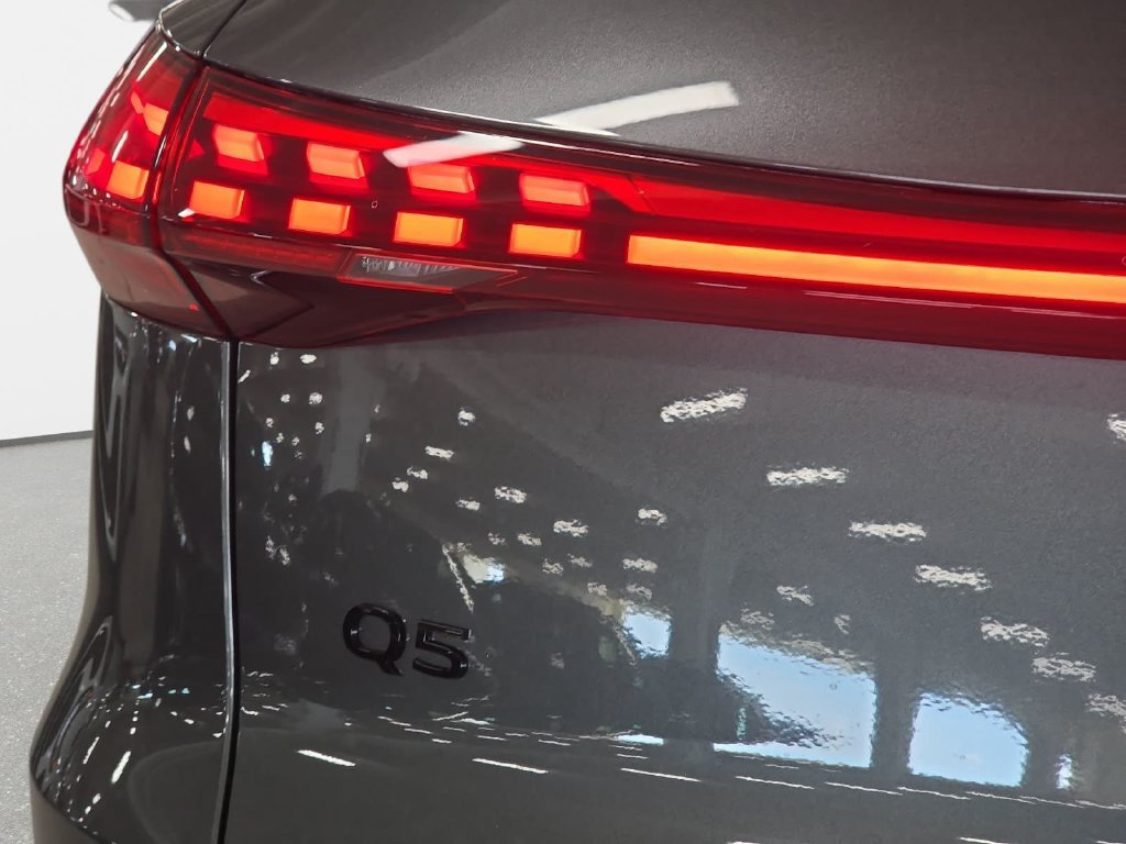New 2026 Audi Q5 2.0T AWD/4WD image 17