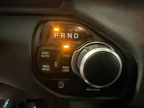 Certified 2023 RAM 1500 Big Horn AWD/4WD image 35