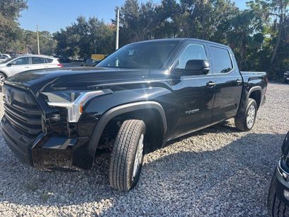 Used 2025 Toyota Tundra SR5 w/ SR5 Convenience Package