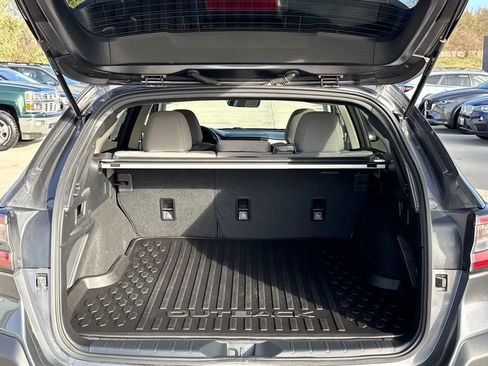 Certified 2025 Subaru Outback Premium w/ Popular Package #1A image 31