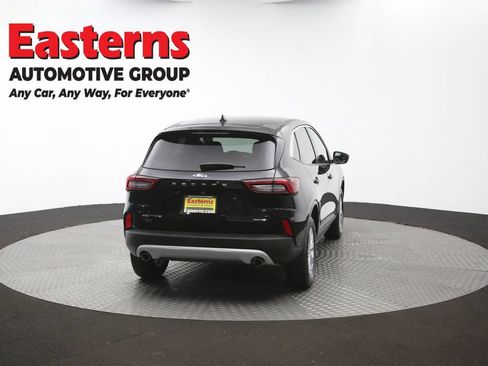 Used 2023 Ford Escape Active AWD/4WD image 38