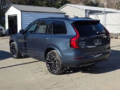 New 2026 Volvo XC90 B6 Ultra w/ Lounge Package image 3