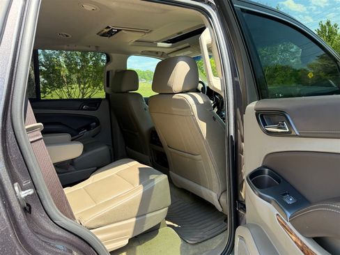 Used 2017 Chevrolet Tahoe Premier AWD/4WD image 17