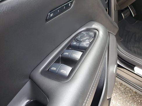 Used 2025 Cadillac XT6 Sport w/ Platinum Package AWD/4WD image 18