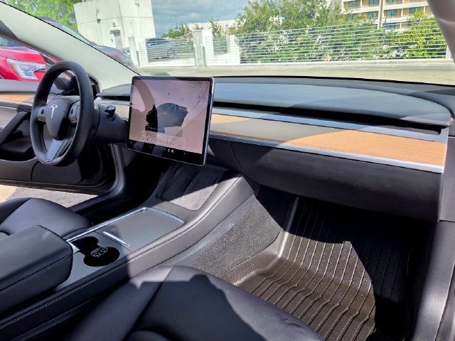 Used 2023 Tesla Model 3 Standard Range RWD image 24
