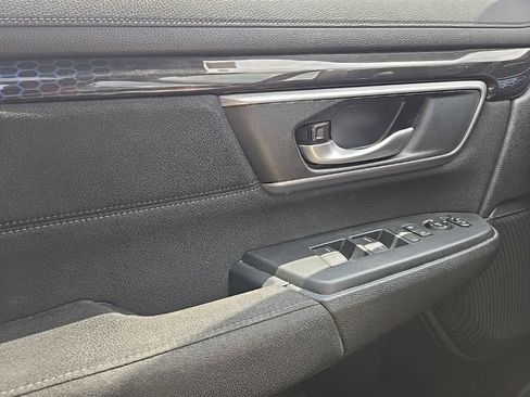 Used 2017 Honda CR-V EX image 19
