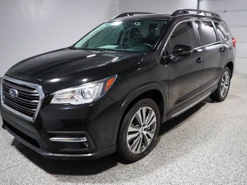 Used 2022 Subaru Ascent Limited AWD/4WD image 32