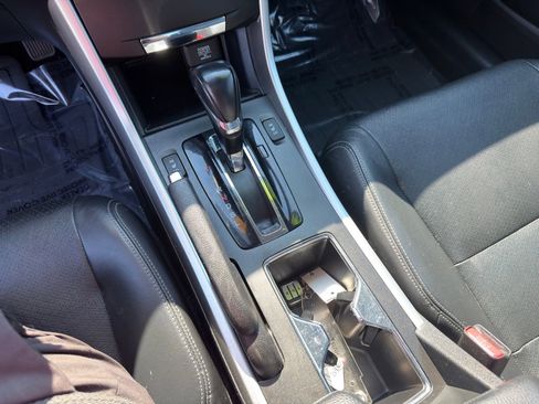 Used 2015 Honda Accord EX-L image 23