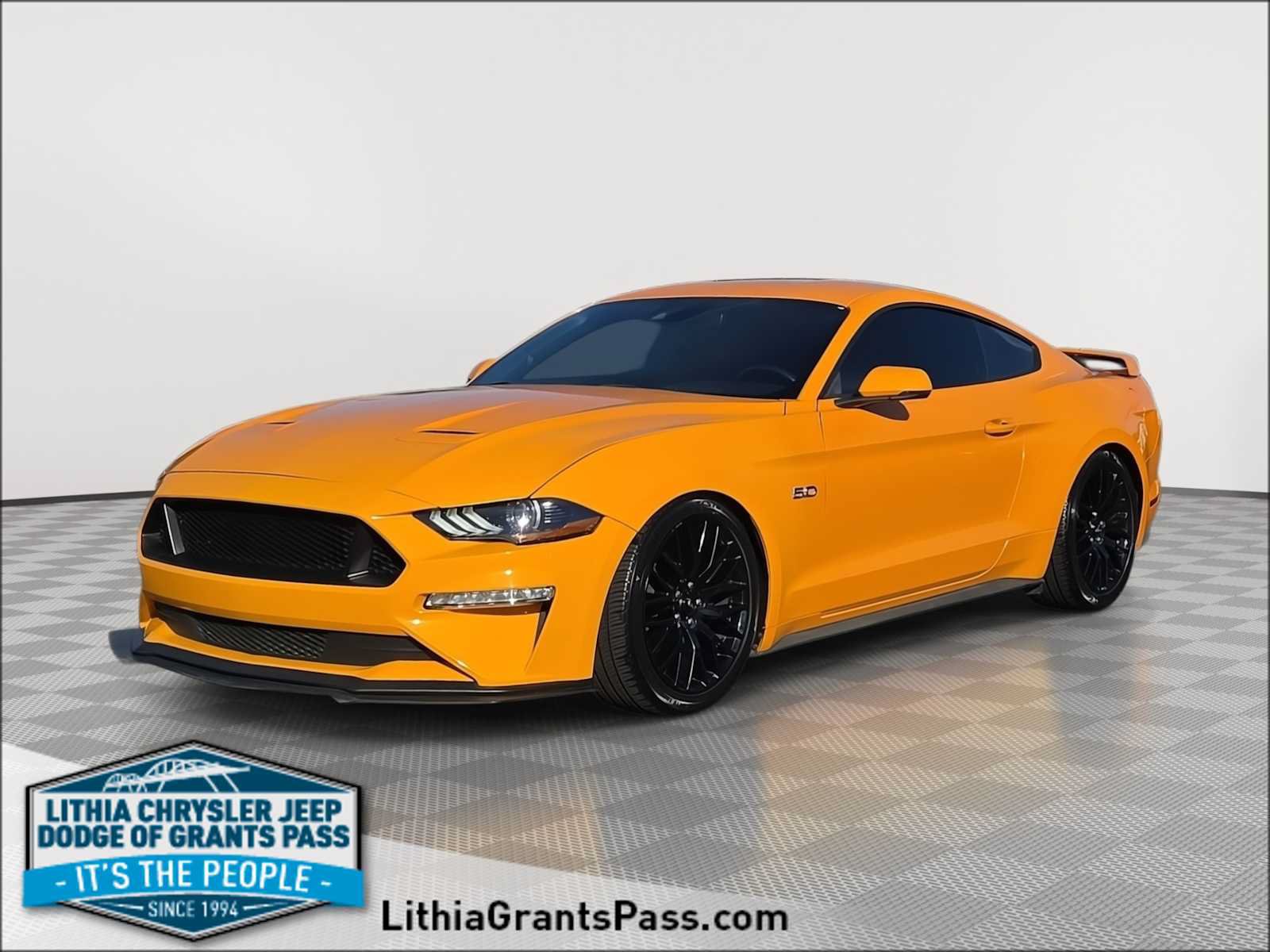 Used 2019 Ford Mustang GT Premium w/ GT Performance Package RWD image 1