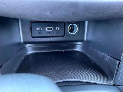 Used 2022 Chevrolet Equinox LT image 30