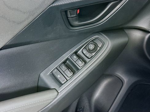 Certified 2025 Subaru Crosstrek 2.0i Premium image 23