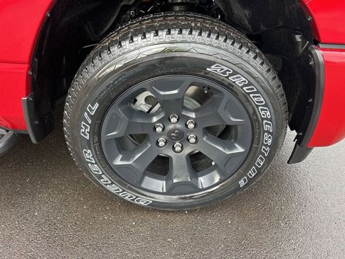 New 2026 RAM 1500 Express AWD/4WD image 21