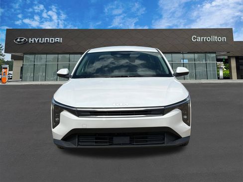 Used 2025 Kia K4 FWD image 2