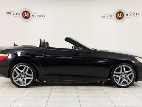 Used 2014 Mercedes-Benz SLK 250 image 2
