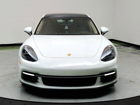 Used 2019 Porsche Panamera 4 image 2