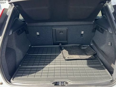 Used 2019 Volvo XC40 T5 Inscription AWD/4WD image 12