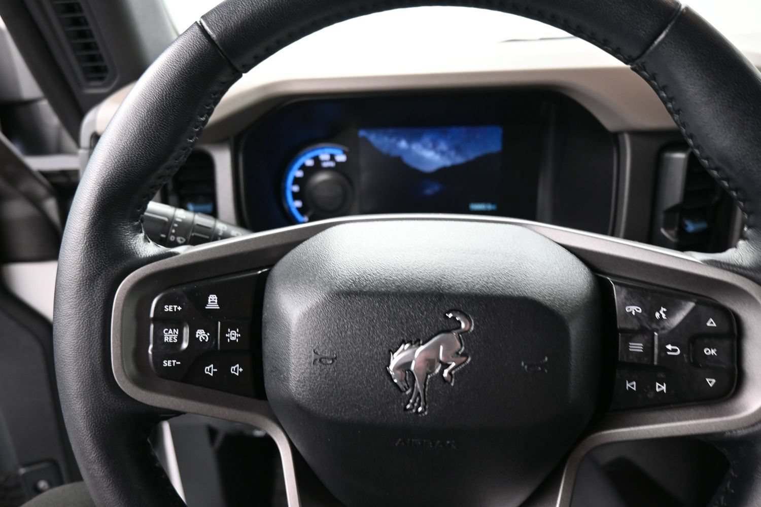 Used 2024 Ford Bronco Wildtrak AWD/4WD image 16
