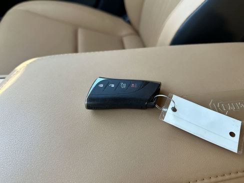 Used 2025 Lexus NX 250 FWD w/ Towing Package (2000 Lbs) image 26