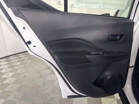 Used 2023 Nissan Kicks S image 19