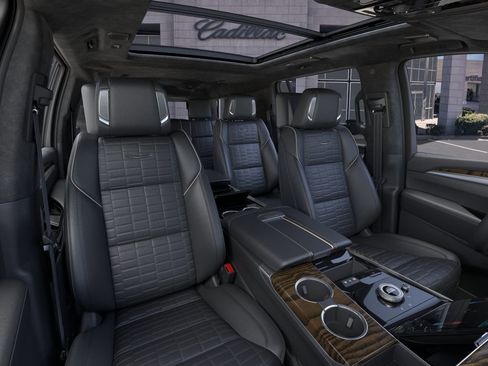 New 2026 Cadillac Escalade ESV Platinum Sport AWD/4WD image 16