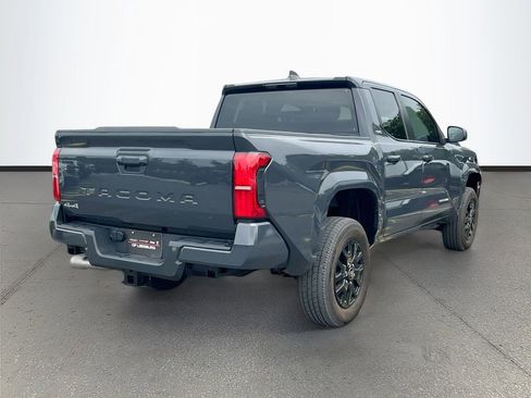 Used 2024 Toyota Tacoma SR5 AWD/4WD image 7