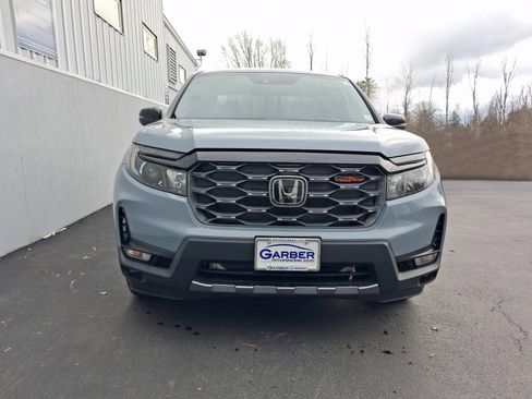 Used 2025 Honda Ridgeline TrailSport image 6