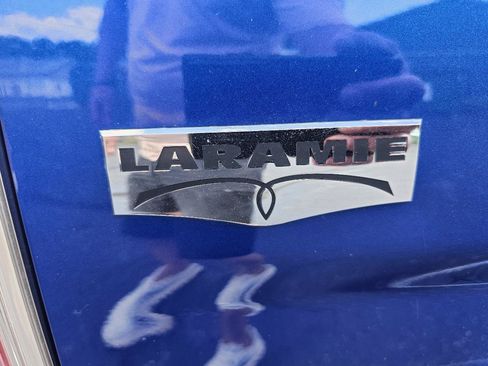 Used 2015 RAM 1500 Laramie w/ Convenience Group AWD/4WD image 40