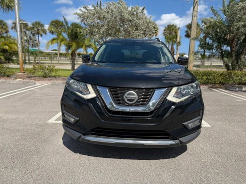 Used 2019 Nissan Rogue SL image 5