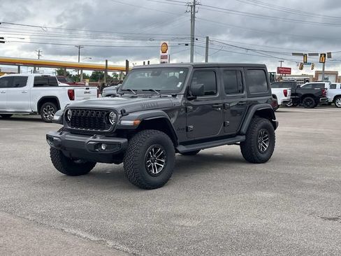 Used 2024 Jeep Wrangler Unlimited Sport AWD/4WD image 9
