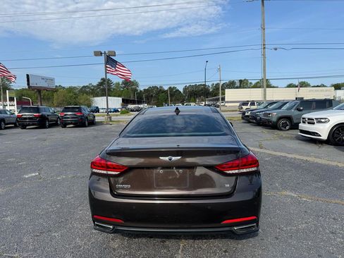 Used 2015 Hyundai Genesis 3.8 w/ Option Group 03 image 5