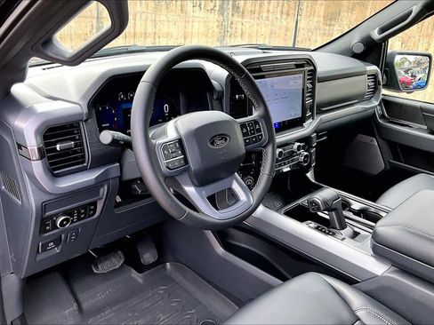 Used 2025 Ford F150 XLT w/ Equipment Group 303A High AWD/4WD image 18