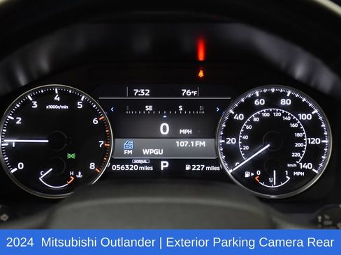 Used 2024 Mitsubishi Outlander SE AWD/4WD image 13