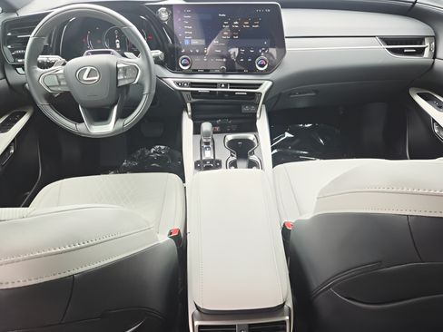 Used 2024 Lexus RX 350 Premium Plus w/ Convenience Package FWD image 12