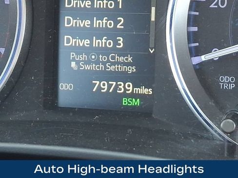 Used 2019 Toyota Highlander XLE FWD image 6