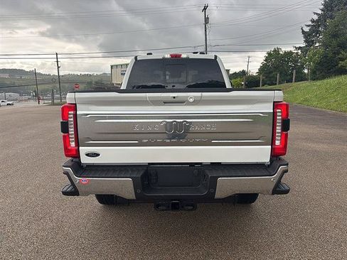 New 2026 Ford F250 King Ranch w/ Chrome Package AWD/4WD image 3