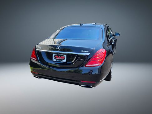 Used 2015 Mercedes-Benz S 550 4MATIC Sedan image 3