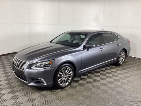 Used 2014 Lexus LS 460 L RWD image 5