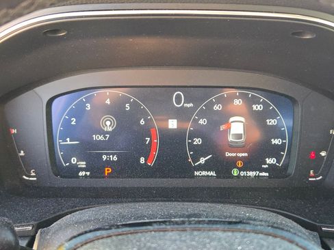 Used 2024 Acura Integra image 11