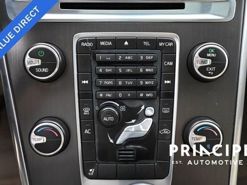 Used 2014 Volvo XC60 T6 image 17