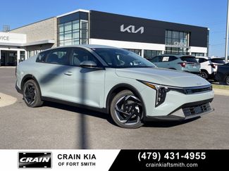 New 2025 Kia K4 EX video 1