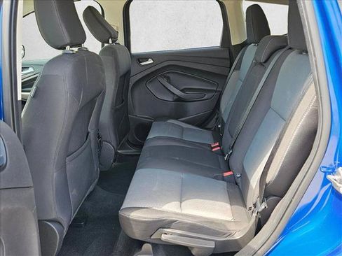 Used 2018 Ford Escape SE w/ SE Sync 3 Package FWD image 18
