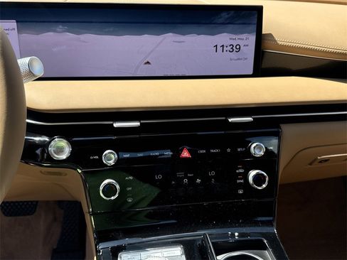 New 2025 Genesis G80 2.5T image 28