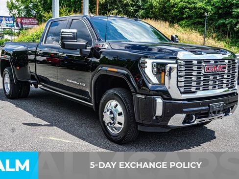 Used 2024 GMC Sierra 3500 Denali w/ Denali Reserve Package AWD/4WD image 4