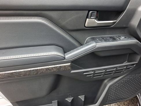 New 2026 Toyota Tacoma Limited AWD/4WD image 10
