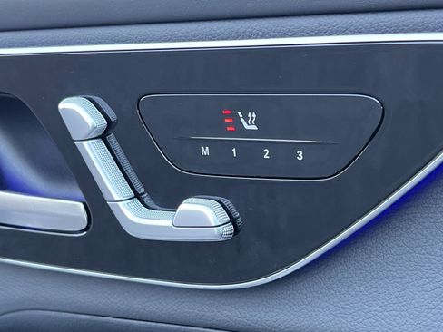 Certified 2024 Mercedes-Benz GLC 300 4MATIC image 33