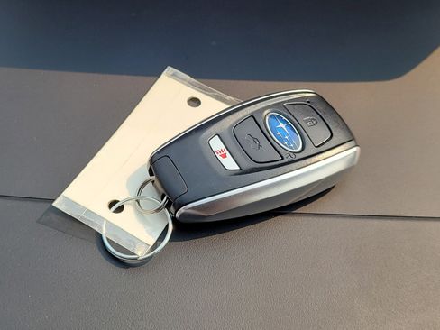 Used 2019 Subaru Forester Premium AWD/4WD image 11