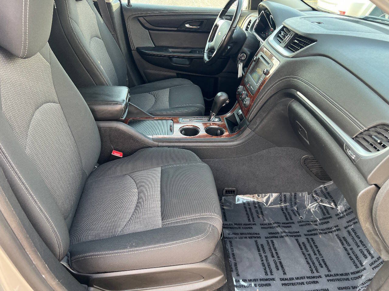 Used 2014 Chevrolet Traverse LT FWD image 28